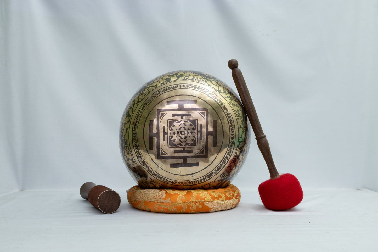 OM Crown Chakra Singing Sound Bowl